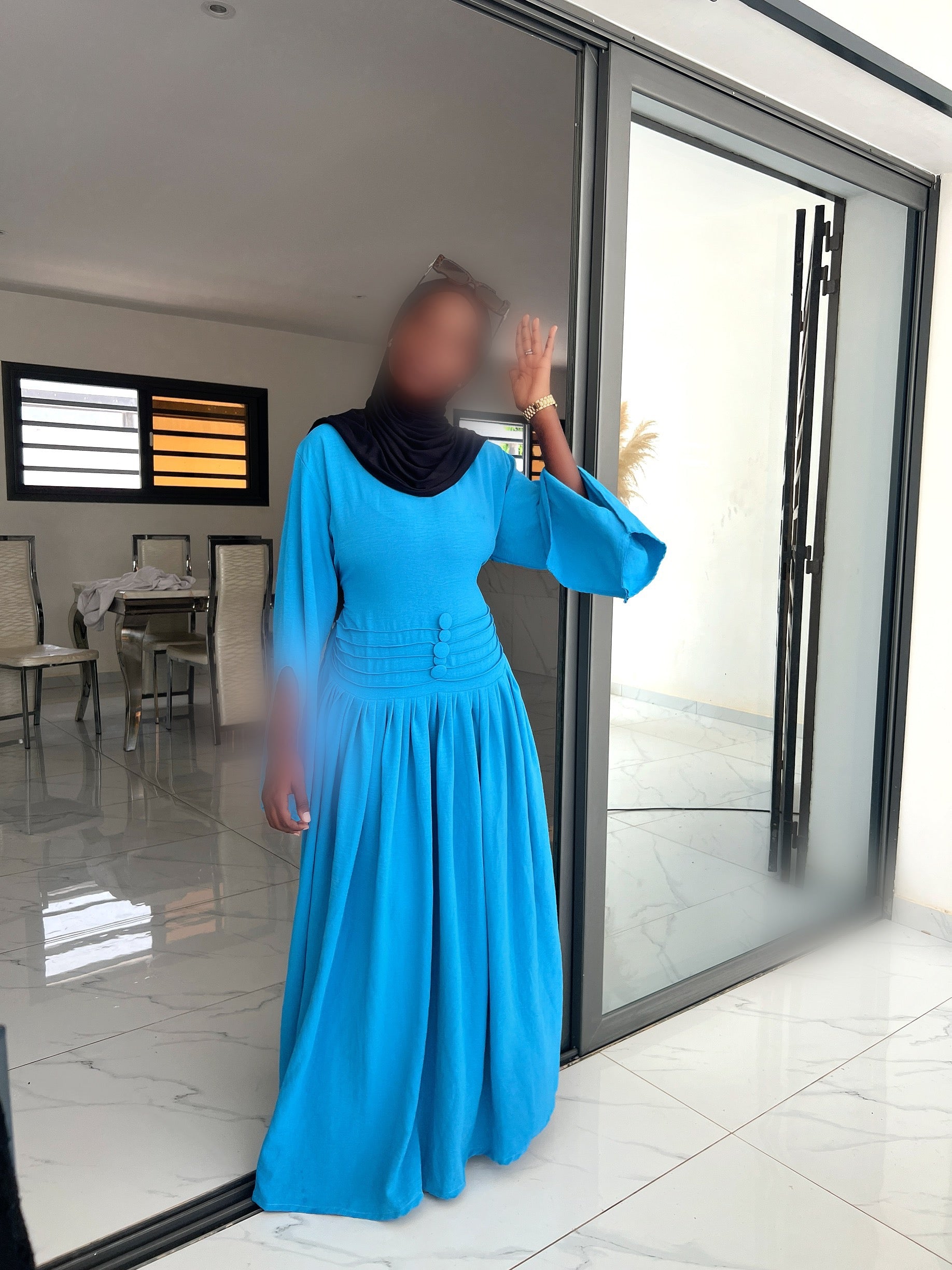ROBES BLEU